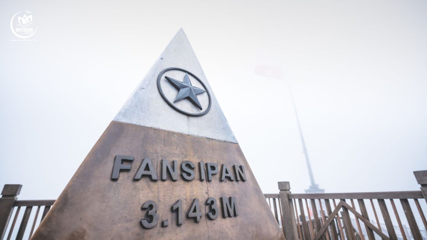 SAPA: Your Gateway to Majestic Mountains and Cultural Immersion 4 Conquering the majestic Fansipa peak