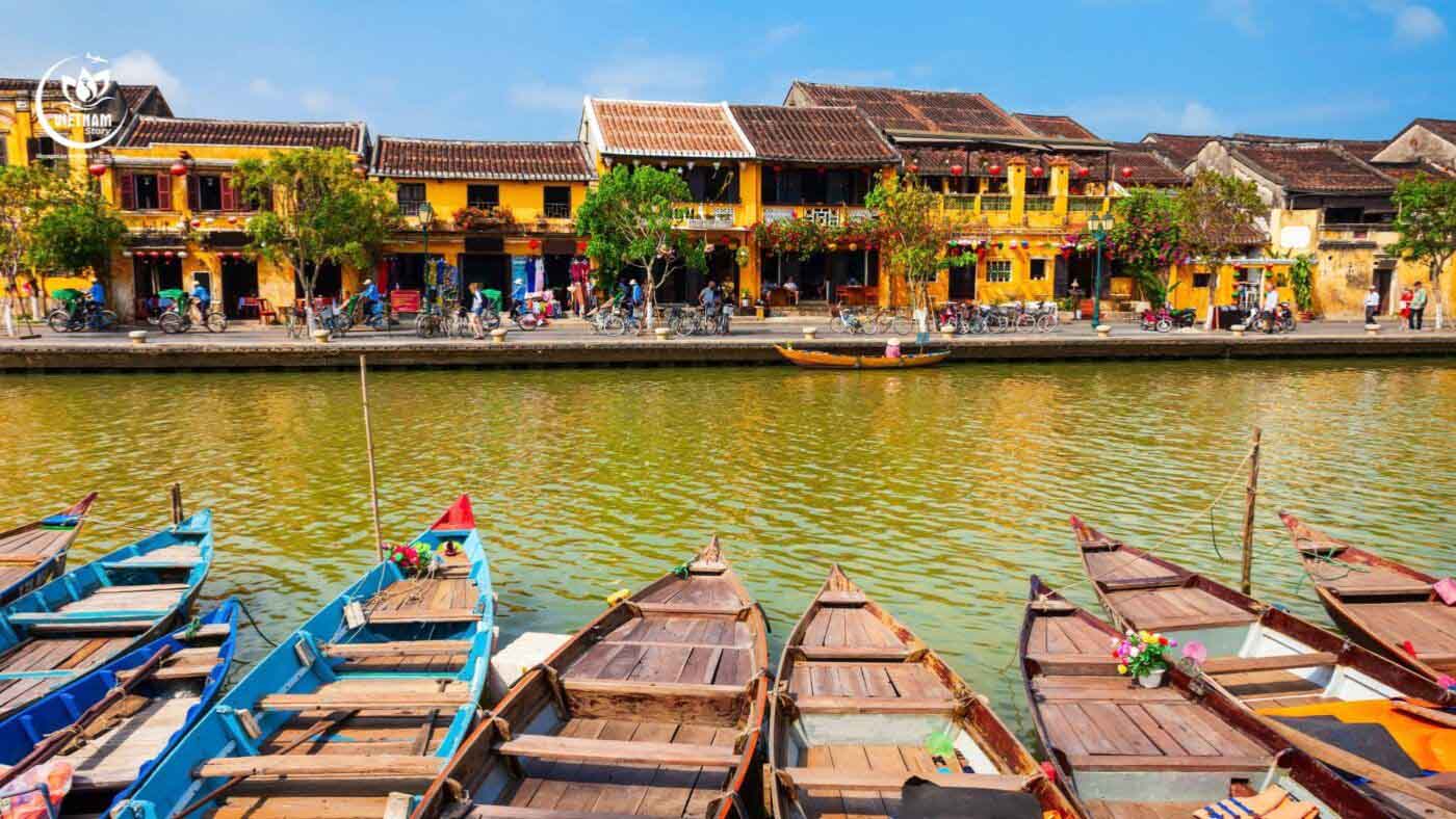 Exploring the lantern-lit streets of Hoi An Ancient Town, a must-do for Indian families.