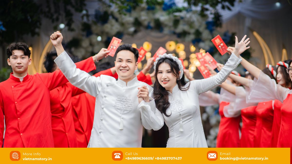 Traditional Costumes in Vietnam: A Journey Through Culture, Elegance & Ethnic Diversity 2 Vietnamese couple in traditional red Ao Dai costumes for their wedding day