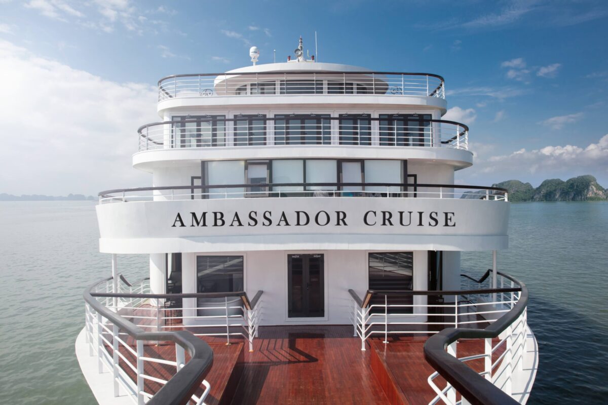 Should I Book Halong Bay Cruise In Advance For My Journey? 5 Ambassador Cruise
