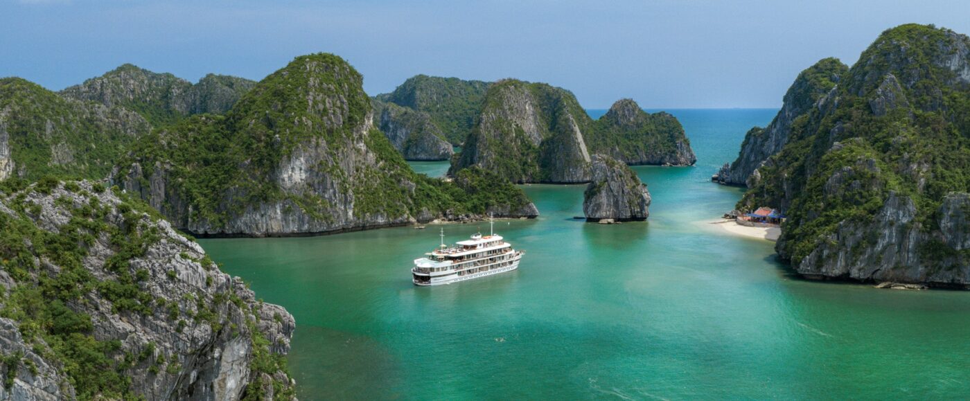 Stars, Squid And Serenity: The Best Things To Do In Halong Bay Cruise At Night 7 Bhaya Soul