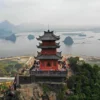 chua huong.jpg
