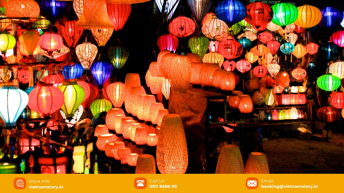 Complete Guide to Hoi An Night Market for Indians 4 There are a lot of colorful lanterns at the market
