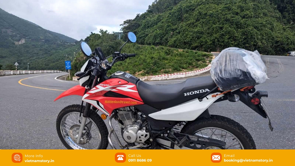 Budget Travel Guide to Hoi An for Indian Backpackers 5 Daily rental rates in Hoi An are generally very affordable, depending on the type of bike and rental company.