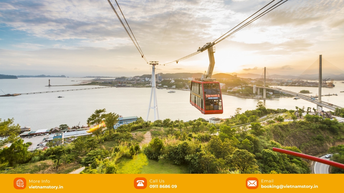 Ha Long Cable Car: A 2026 Guide to the "Journey Through the Sky" 4 From the cabin of the Queen Cable Car, the world's largest capacity, visitors can see hidden limestone karsts, rippling waves reflecting the golden sunlight.